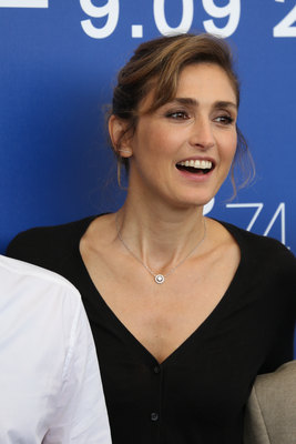Julie Gayet posters