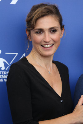 Julie Gayet posters