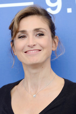 Julie Gayet posters