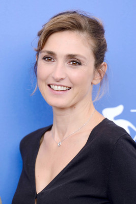 Julie Gayet posters