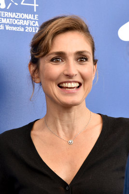 Julie Gayet posters