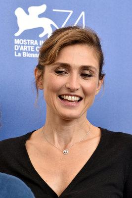 Julie Gayet posters