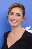 Julie Gayet Tank Top #3258878