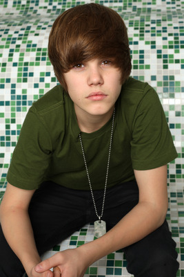 Justin Bieber Poster 2117052