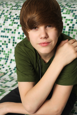 Justin Bieber Poster 2117054