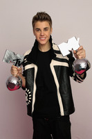 Justin Bieber Sweatshirt #2189093