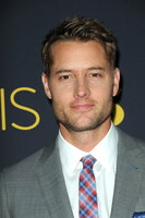 Justin Hartley Longsleeve T-shirt #2740542