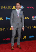 Justin Hartley magic mug #G982648