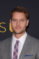 Justin Hartley magic mug #G982660