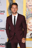 Justin Hartley Longsleeve T-shirt #2824405