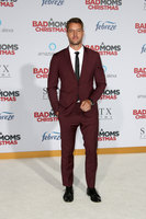 Justin Hartley mug #G1066648