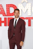 Justin Hartley mug #G1066813