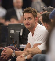 Justin Hartley Sweatshirt #2890460