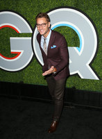 Justin Hartley longsleeve t-shirt #2928895