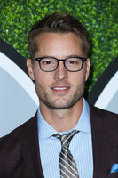 Justin Hartley longsleeve t-shirt #2928902