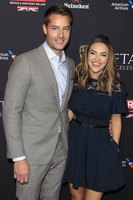 Justin Hartley mug #G1205121