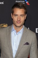 Justin Hartley Longsleeve T-shirt #2963046
