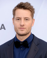 Justin Hartley Sweatshirt #3739071
