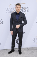 Justin Hartley mug #G2356370