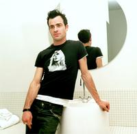 Justin Theroux Longsleeve T-shirt #2212005