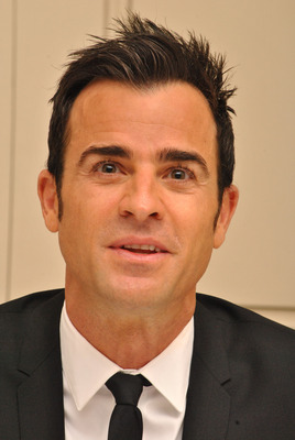 Justin Theroux puzzle 2491932