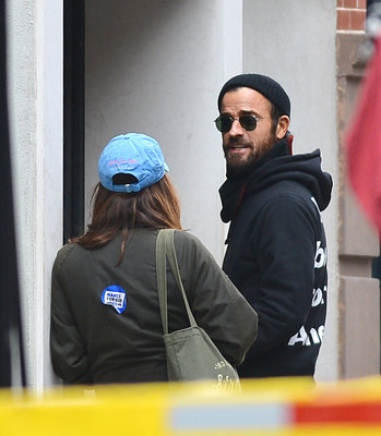 Justin Theroux stickers 3247564