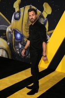 Justin Theroux magic mug #G2367888