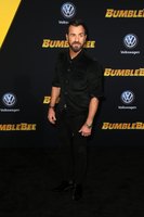 Justin Theroux Longsleeve T-shirt #3801961