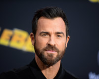 Justin Theroux Longsleeve T-shirt #3801974