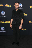 Justin Theroux Longsleeve T-shirt #3801976