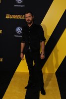 Justin Theroux Longsleeve T-shirt #3801981