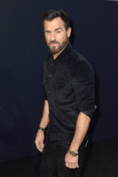 Justin Theroux Longsleeve T-shirt #3801990