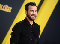 Justin Theroux Longsleeve T-shirt #3802015