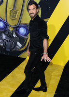 Justin Theroux Longsleeve T-shirt #3802035
