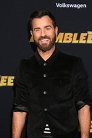 Justin Theroux Longsleeve T-shirt #3802038