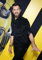 Justin Theroux magic mug #G2419313