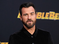 Justin Theroux Longsleeve T-shirt #3802086