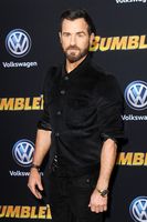 Justin Theroux Longsleeve T-shirt #3802125