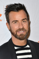 Justin Theroux Longsleeve T-shirt #3856159