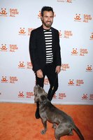 Justin Theroux Longsleeve T-shirt #3856162