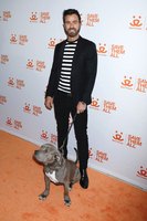Justin Theroux Longsleeve T-shirt #3856171