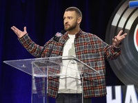 Justin Timberlake Sweatshirt #3093941