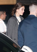 Kaia Gerber Sweatshirt #2985780
