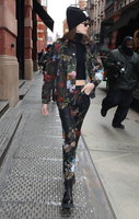 Kaia Gerber Longsleeve T-shirt #3063262