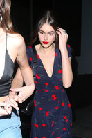 Kaia Gerber tote bag #G1305418