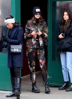 Kaia Gerber Sweatshirt #3063344