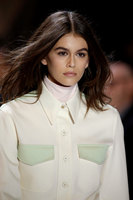 Kaia Gerber mug #G1360391