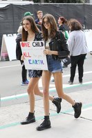 Kaia Gerber mug #G1435098