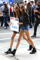Kaia Gerber mug #G1435101