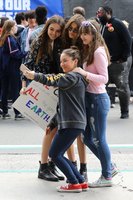 Kaia Gerber Sweatshirt #3193014